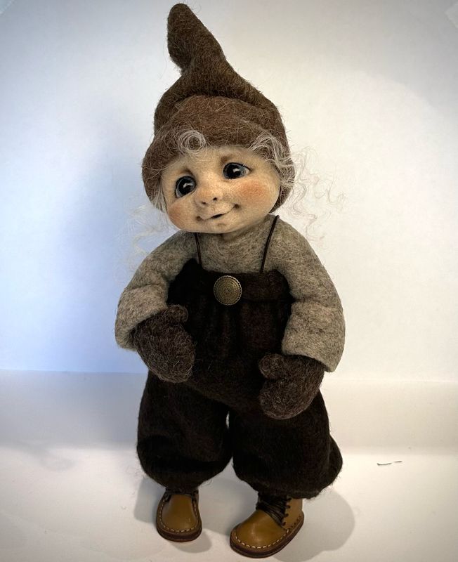 Fjøsnisse-jenta Myra 28cm