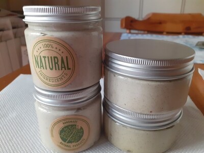 Chebe hair cream for moisturizing and growing a healthy hair