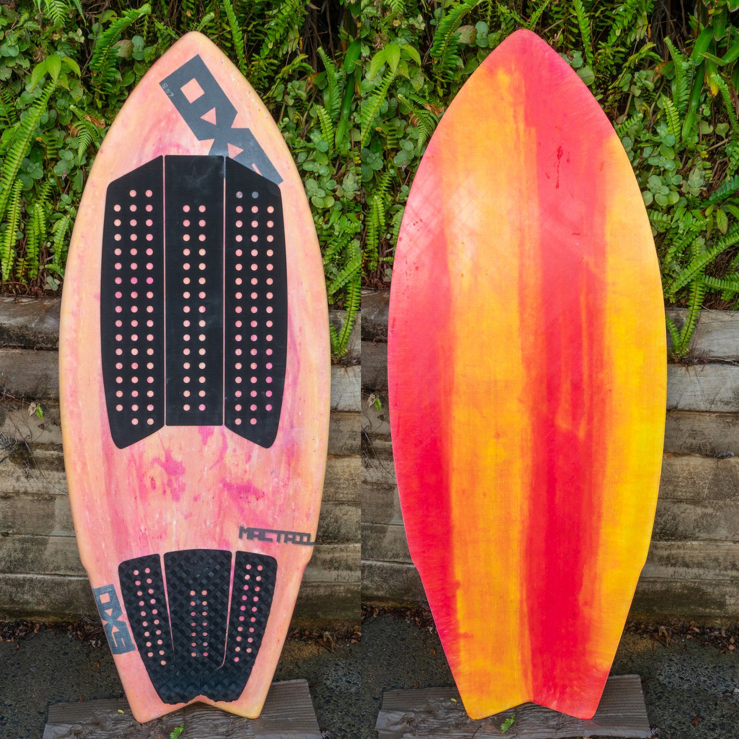 OXS Mactail M 2.0 With Pads