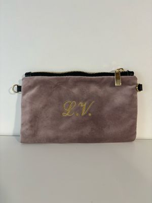 Mini Pochette in velluto “L.V.”