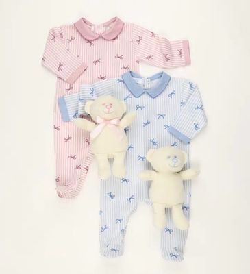 Tutina neonata/neonato