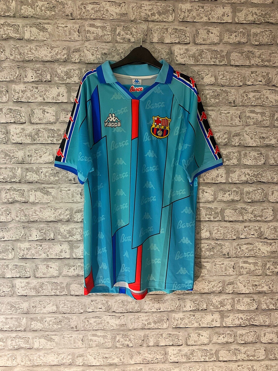 barcelona 96 away kit