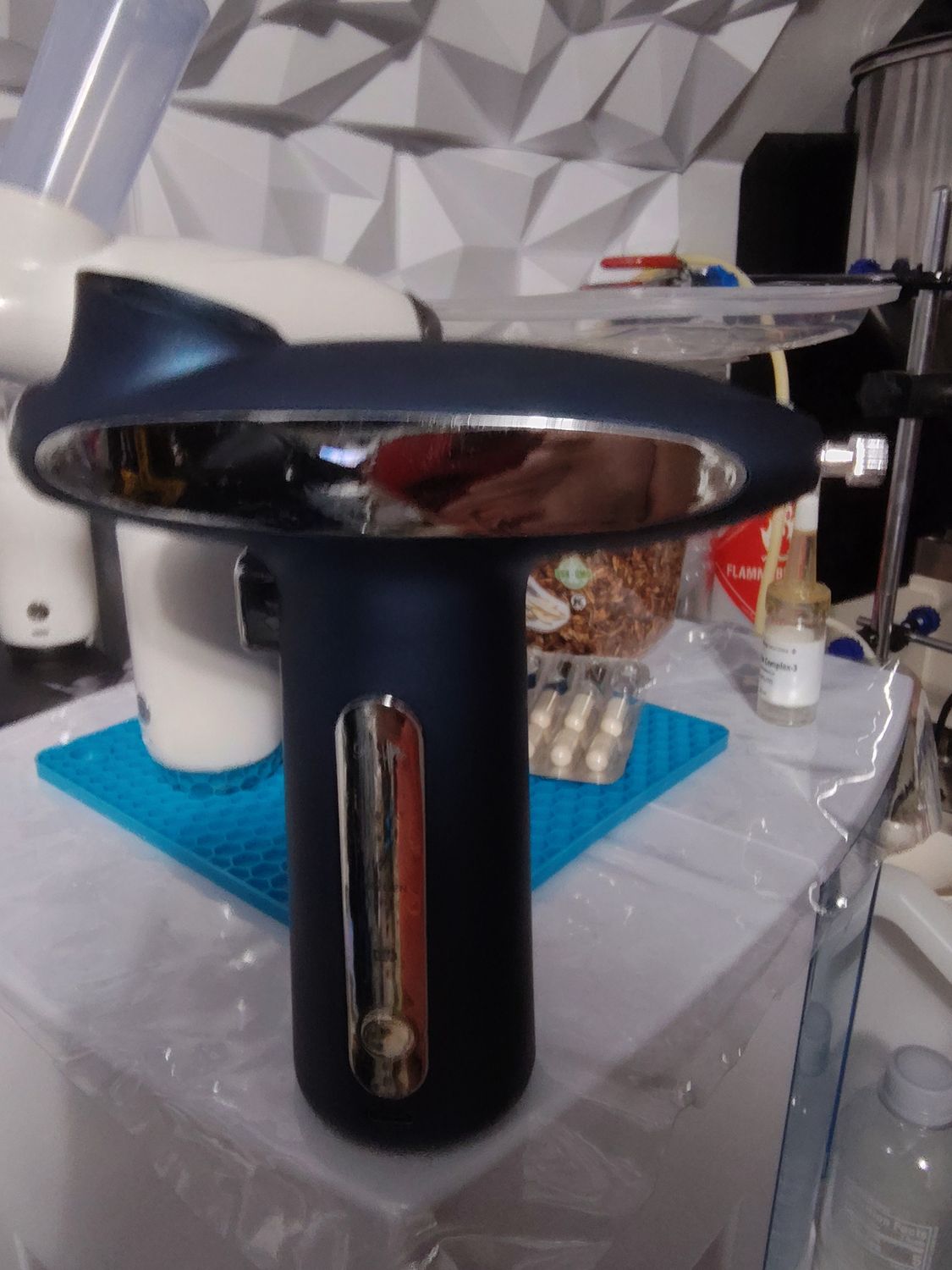 NANO OXYGEN INJECTOR / LED LIGHT