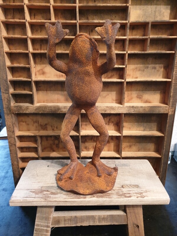 CAST IRON STANDING FROG