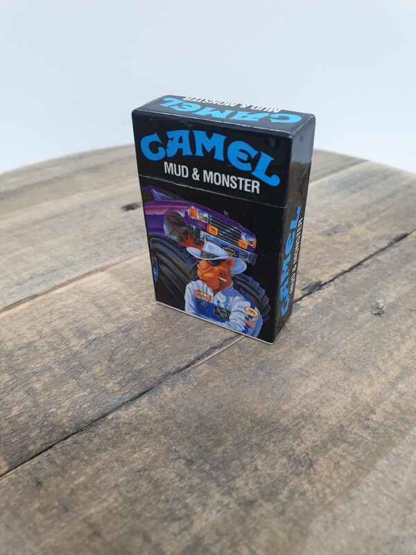 CAMEL MUD & MONSTER LIGHTER