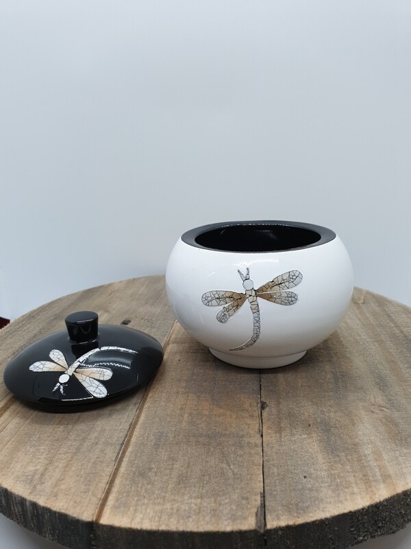 DRAGONFLY LAQUER BOWL WITH LID 100MM DIA