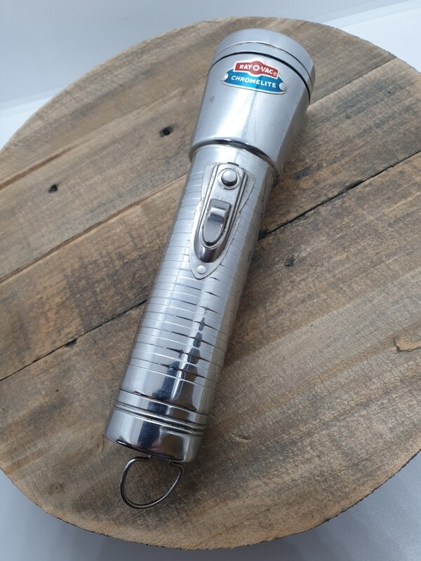 RAY-O-VAC CHROMELITE HONG KONG VINTAGE TORCH WORKING
