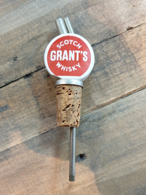 GRANTS SCOTCH WHISKY CERAMIC POURER