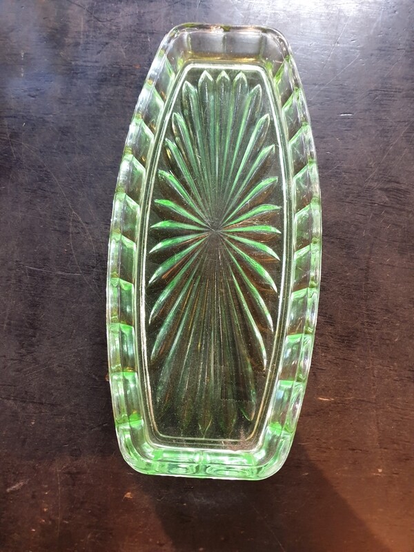 GREEN DEPRESSION GLASS DISH