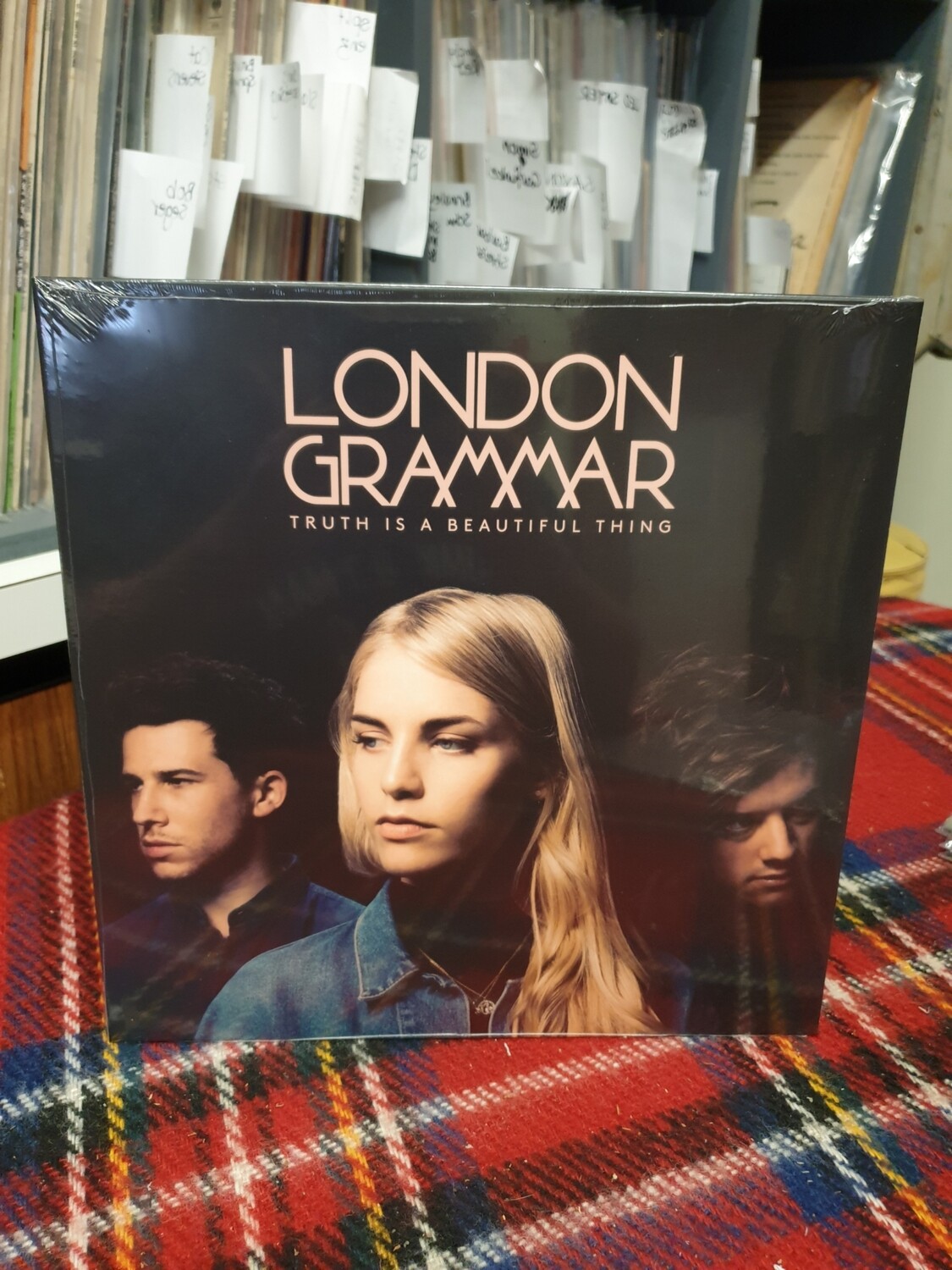 LONDON GRAMMER TRUTH IS A BEAUTIFUL THING LONDON GRAMMER TRUTH IS A BEAUTIFUL THING "NEW"
