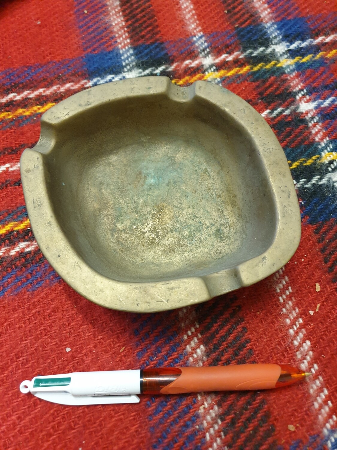 BRASS ASH TRAY HEAVY