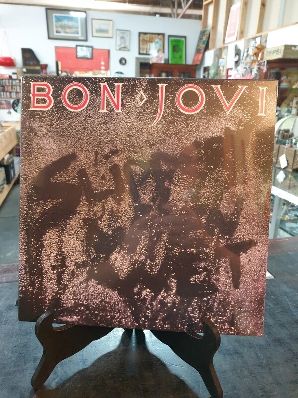 BON JOVI  SLIPPERY WHEN WET "NEW"