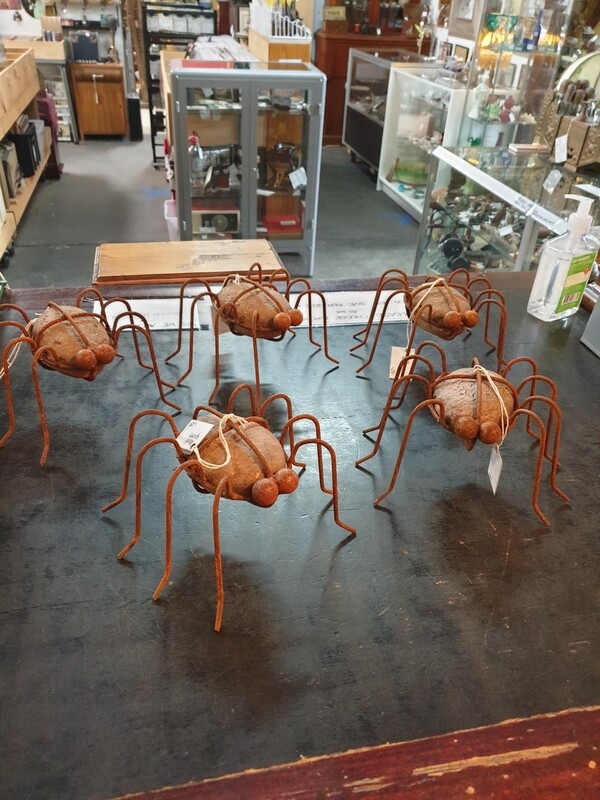 ROCK SPIDER