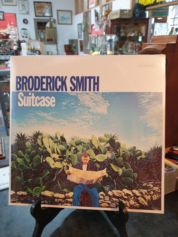 BRODERICK SMITH  SUITCASE  "NEW"