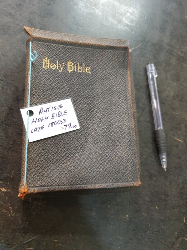 ANTIQUE HOLY BIBLE