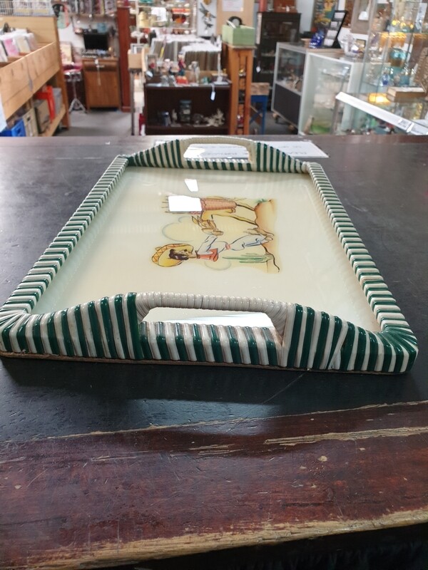 RETRO VINTAGE CARRY TRAY
