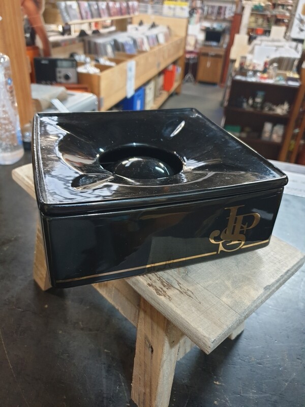 JOHN PLAYER SPECIAL LARGE CERAMIC ASH TRAY