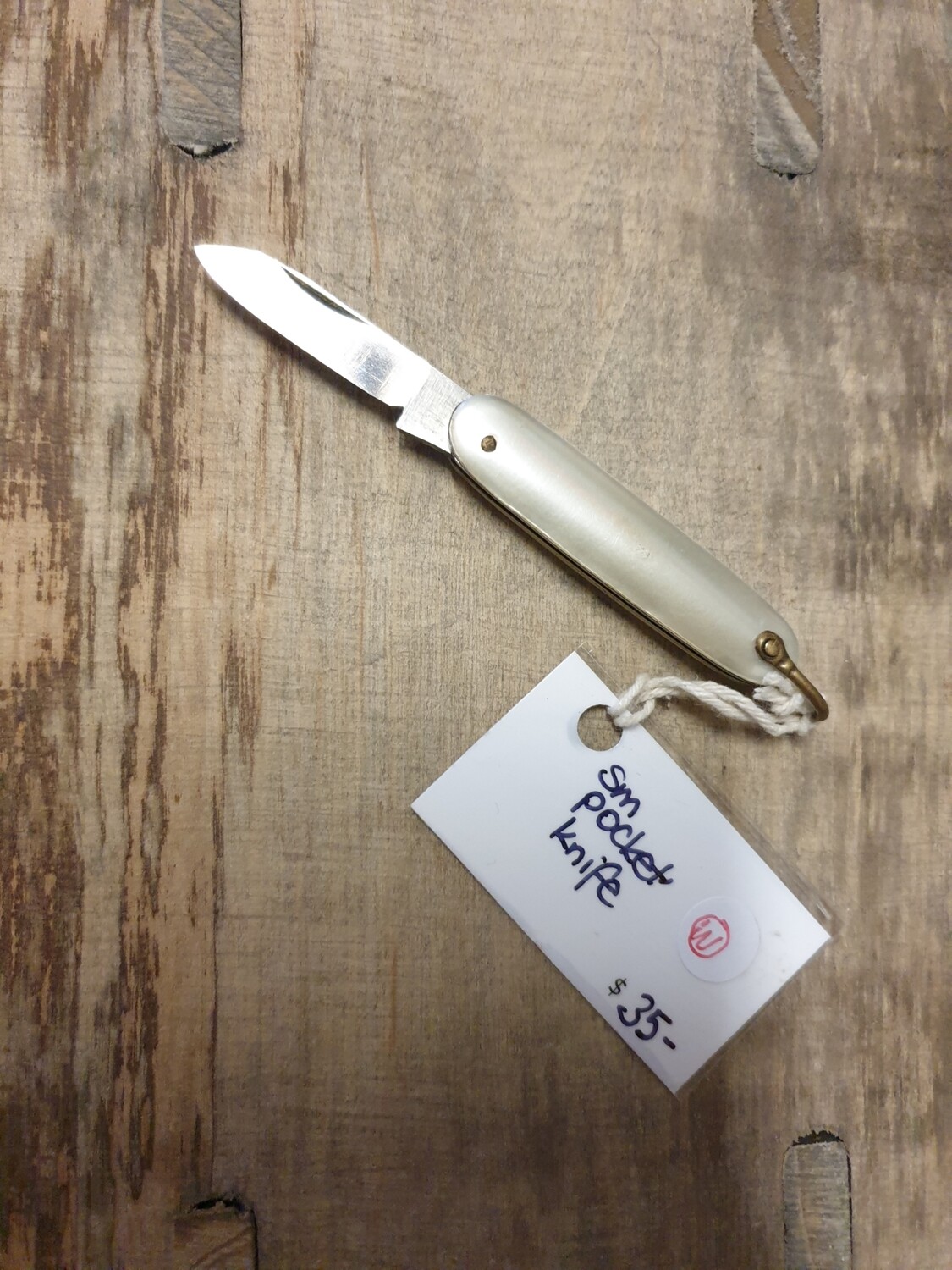 VINTAGE POCKET KNIFE