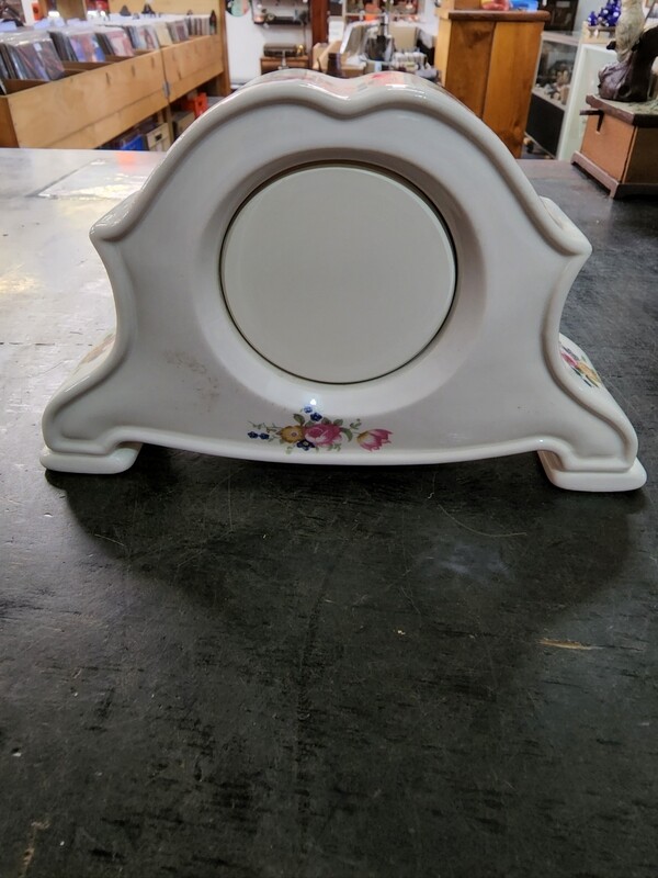 GRAYSHOTT POTTERY PORCELAIN ENGLISH CLOCK