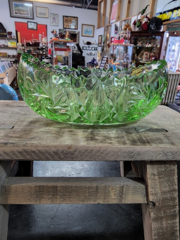 GREEN DEPRESSION GLASS BOWL