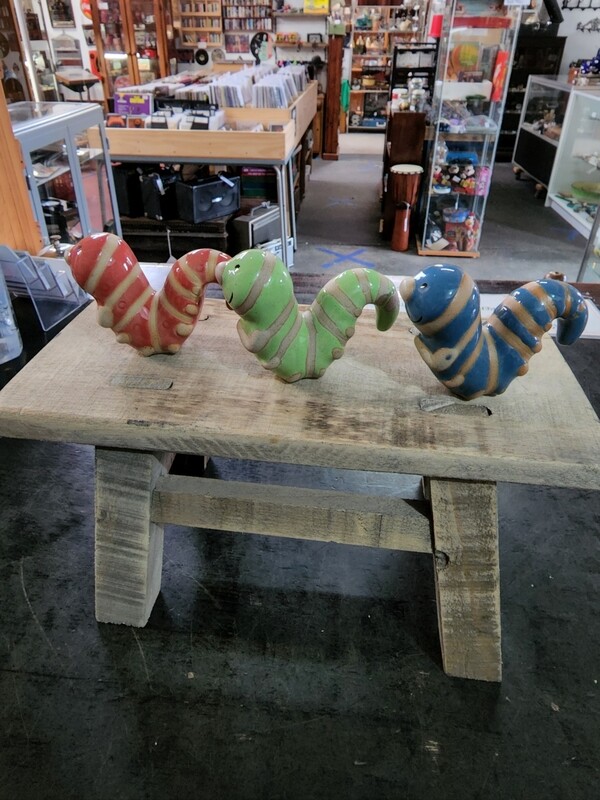 CERAMIC CATERPILLAR POT SITTERS SET OF 3