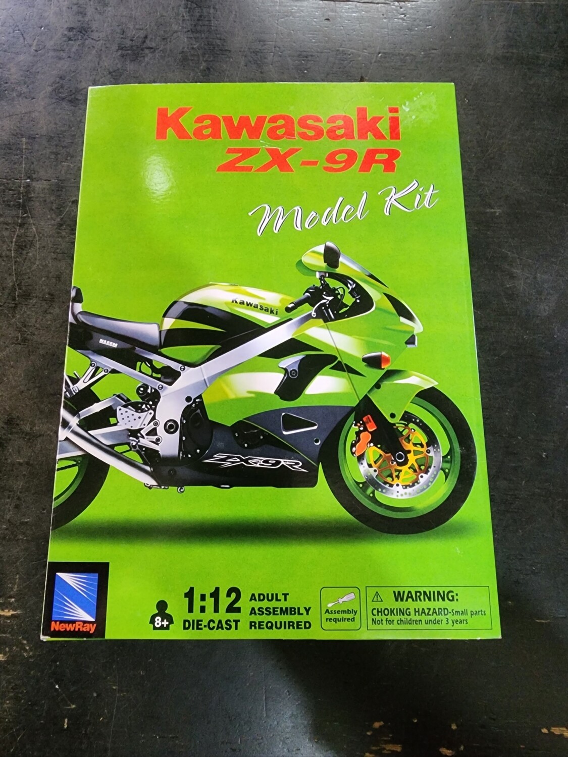 【入手困難】Kawasaki ZX-9R Model Kit