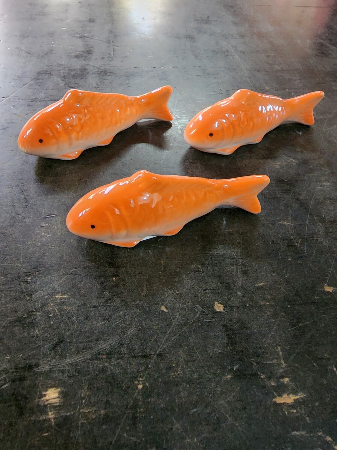 FLOATING CERAMIC KOI/GOLDFISH SET 3 FLOATING CERAMIC KOI/GOLDFISH SET 3
