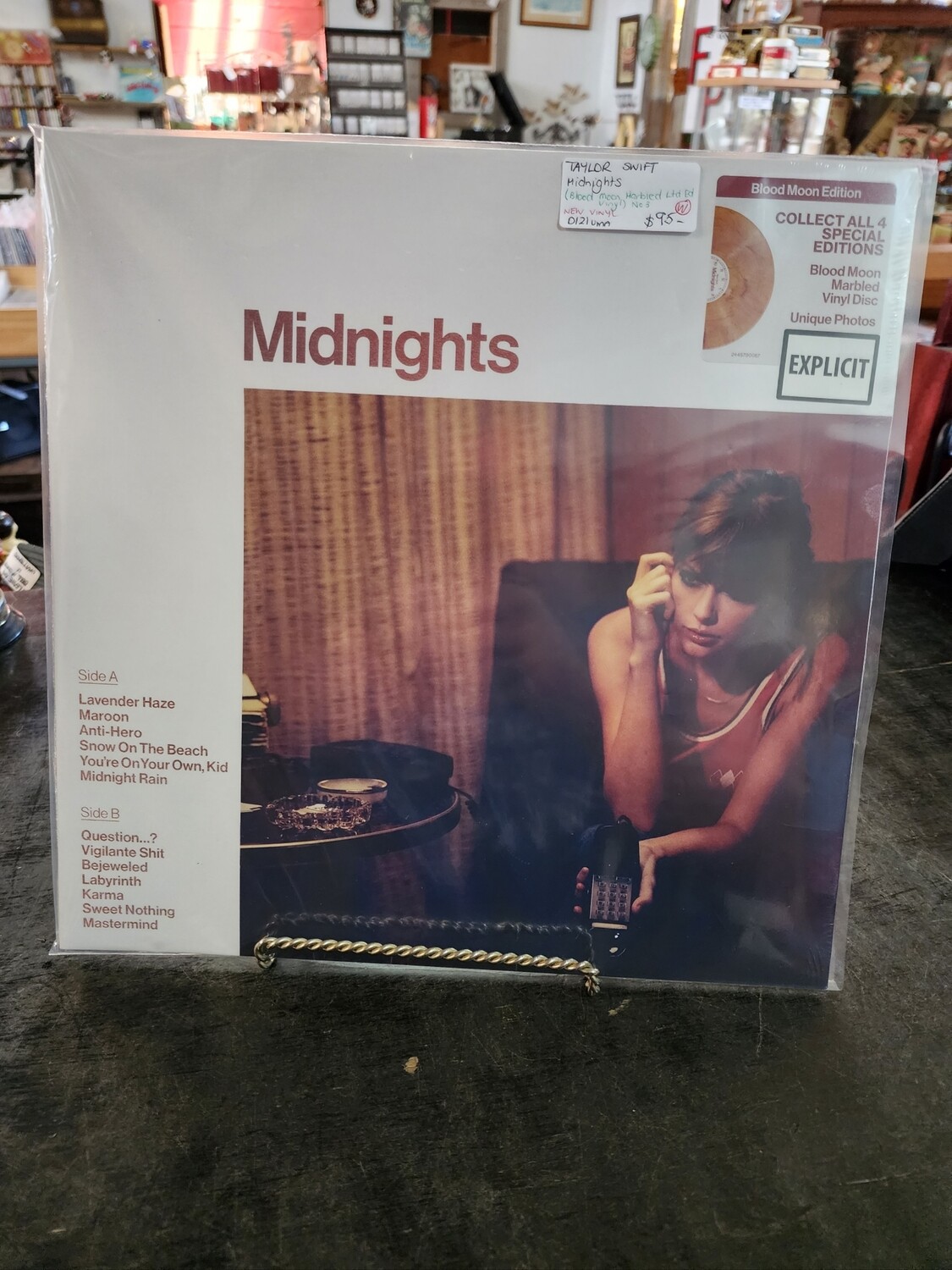 TAYLOR SWIFT  MIDNIGHTS  BLOOD MOON EDITION NEW VINYL