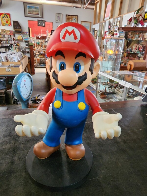 NINTENDO SUPER MARIO 12" DS HOLDER FIGURE