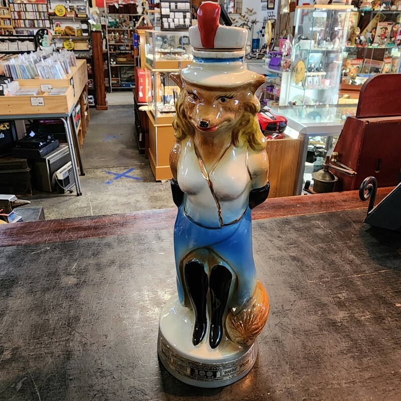 1974 JAMES B BEAM FOX LADY WHISKEY DECANTER