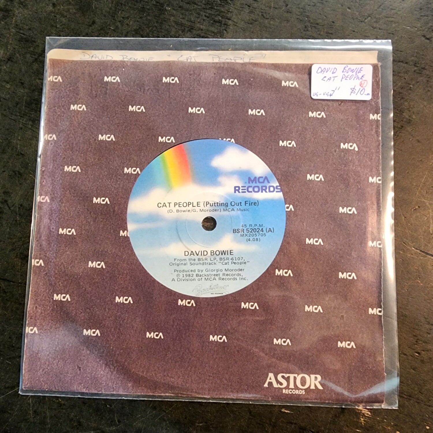 DAVID BOWIE CAT PEOPLE 7"SINGLE