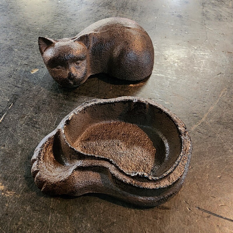 CAST IRON CAT KEY HIDER