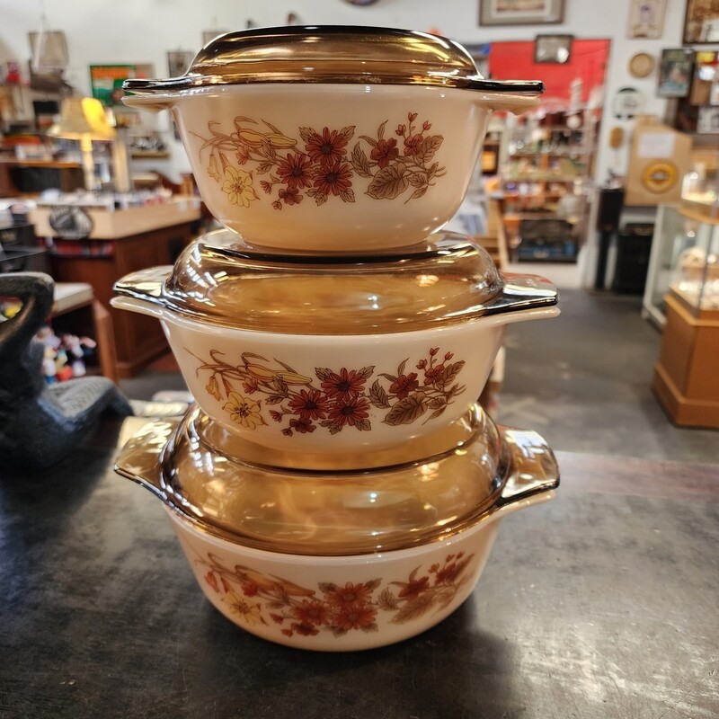 PYREX SET 3 LIDDED OVENWARE DISHES