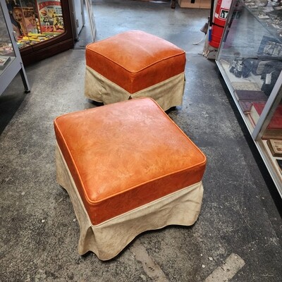 RETRO VINTAGE FOOT STOOL