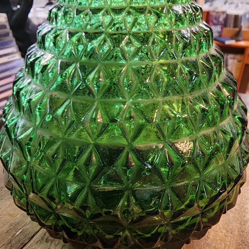 GENIE BOTTLE GREEN DIAMOND PATTERN