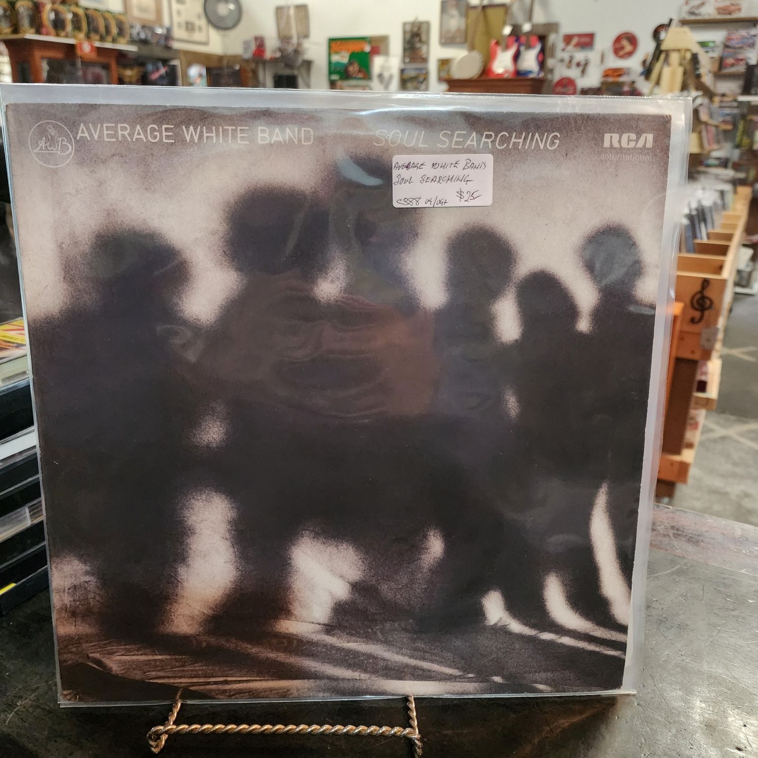 AVERAGE WHITE BAND SOUL SEARCHING