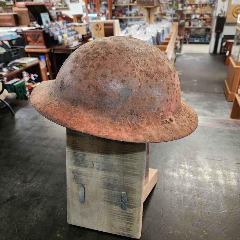 WW2 MK111  1941 MILITARY HELMET