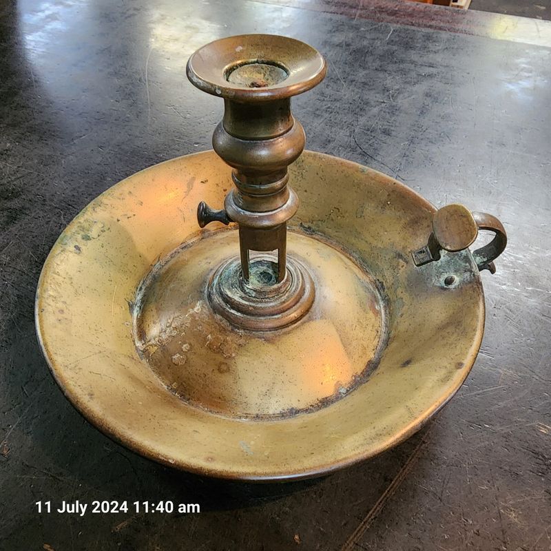 ANTIQUE BRASS PUSH UP CANDLESTICK HOLDER