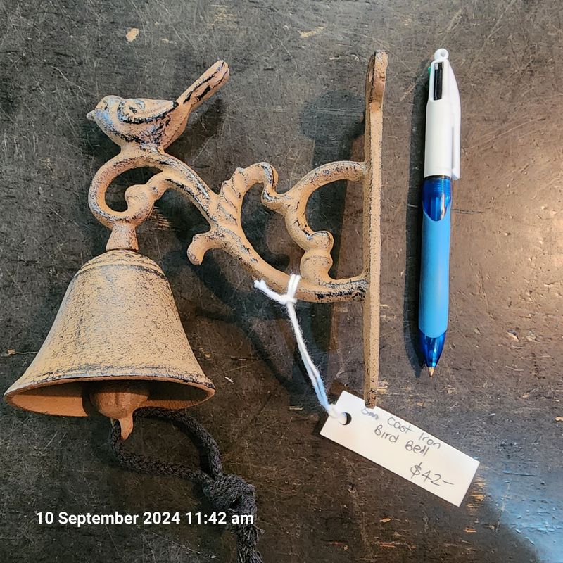 SMALL BIRD CAST IRON BELL (2)