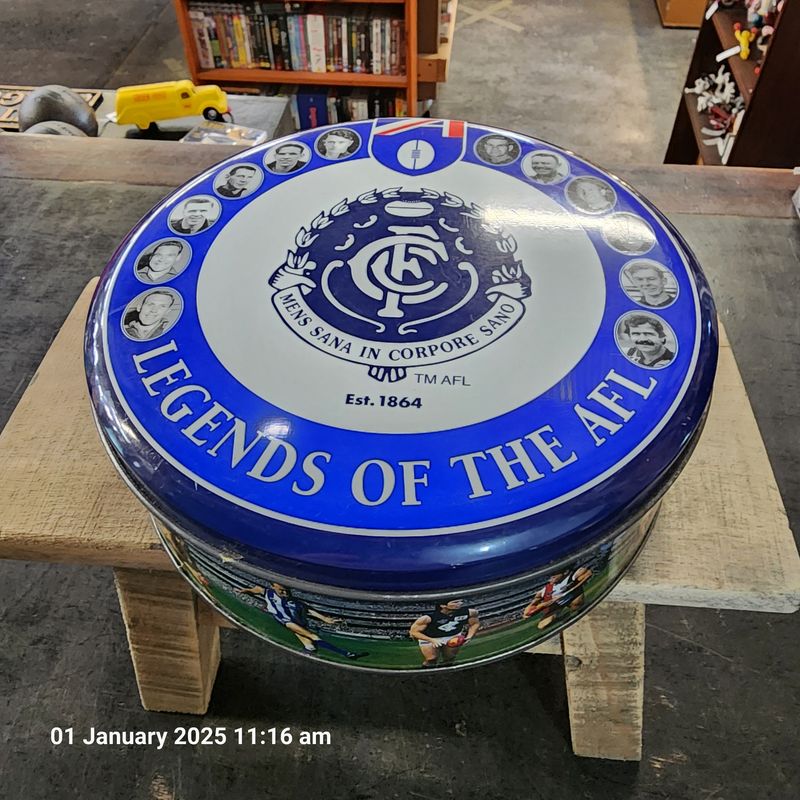 CARLTON LEGENDS OF THE AFL FRUIT CAKE TIN