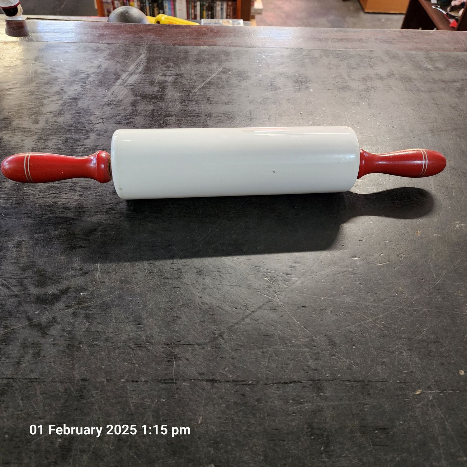 NUTBROWN 1930'S PORCELAIN ROLLING PIN ENGLAND