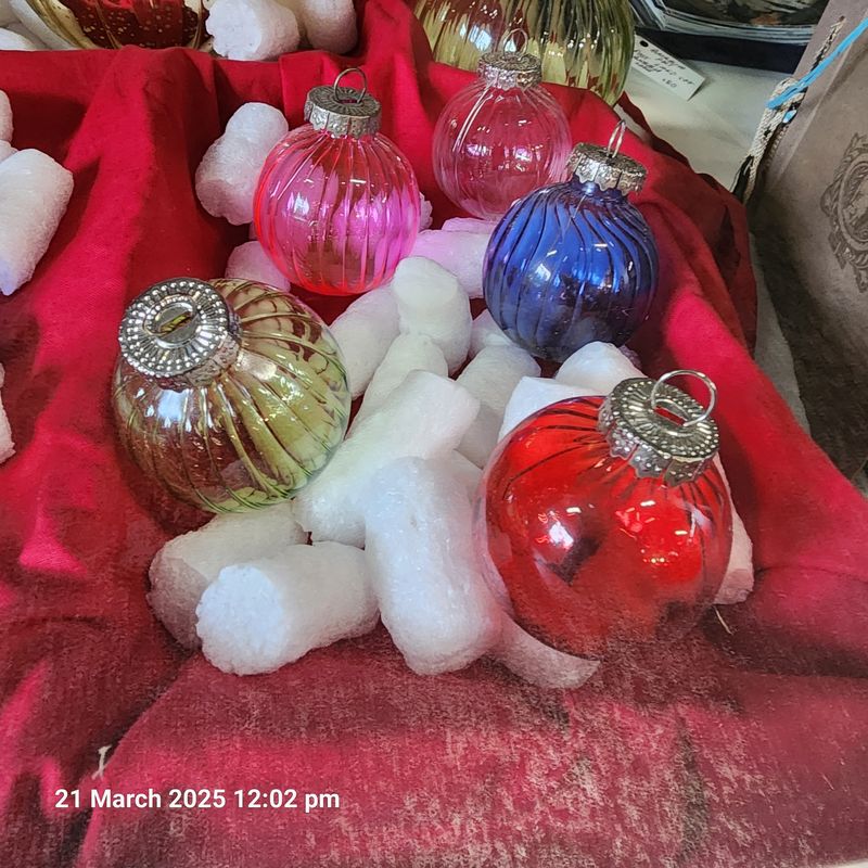 GLASS CHRISTMAS BAUBLES 2" SET OF 9 MIXED