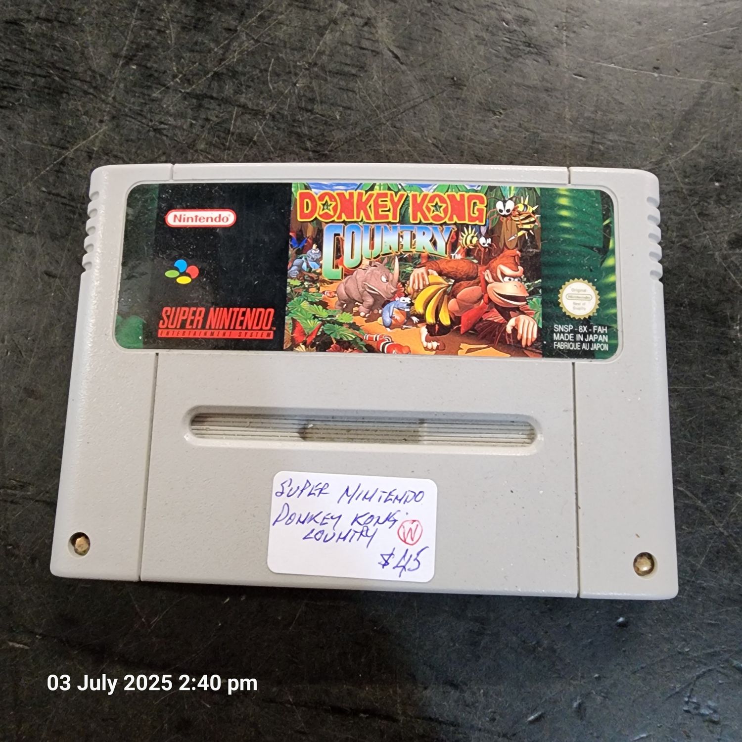 SUPER NINTENDO DONKEY KONG COUNTRY