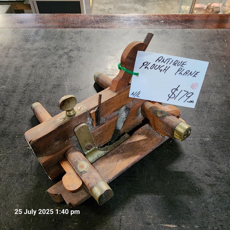 ANTIQUE PLOUGH PLANE