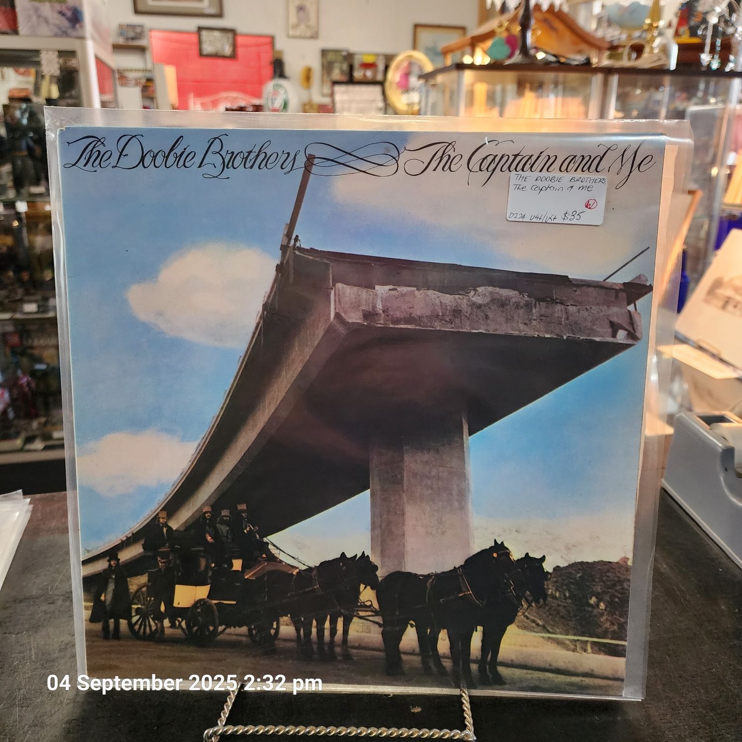 THE DOOBIE BROTHERS  THE CAPTAIN AND ME
