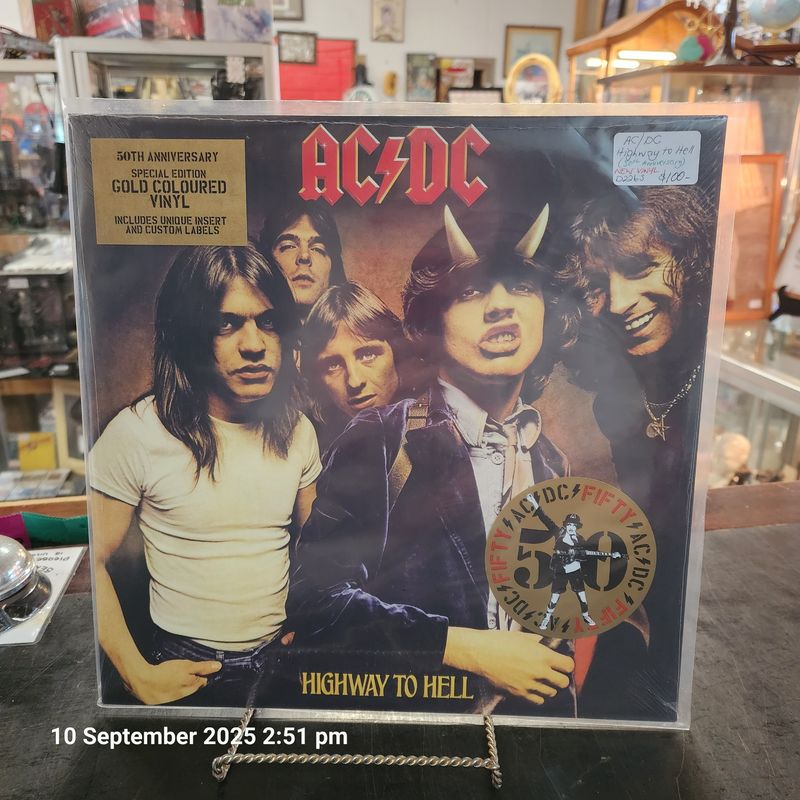 ACDC  HIGHWAY TO HELL  NEW VINYL 