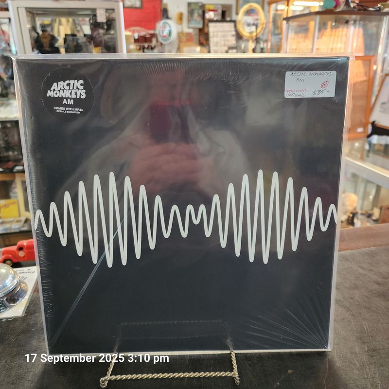 ARCTIC MONKEYS  AM (NEW VINYL)