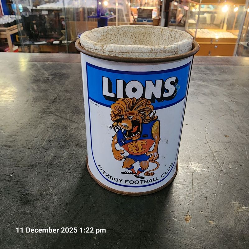 Fitzroy Lions vfl/afl metal vintage stubby holder can