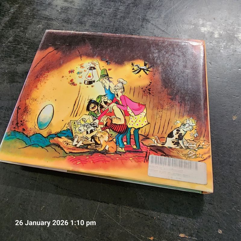 FOOTROT FLATS COLLECTOR'S EDITION HARDCOVER
