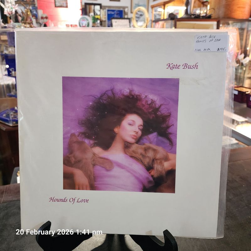 KATE BUSH  HOUNDS OF LOVE